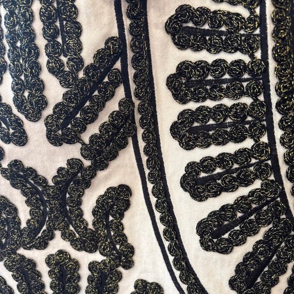 Blue Rain Women’s Embroidered Skirt - Medium - Picture 2 of 5